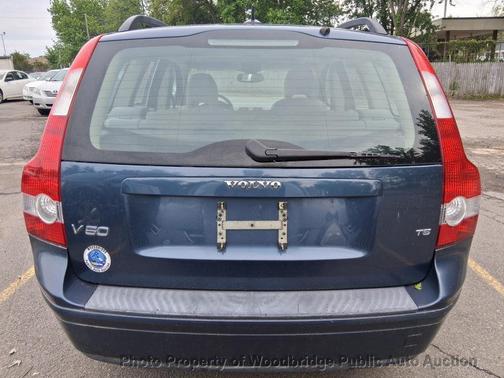 Barents Blue Metallic 2005 Volvo V50 T5