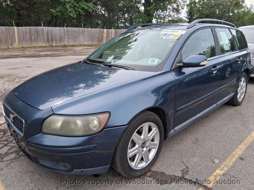 Barents Blue Metallic 2005 Volvo V50 T5