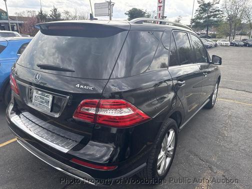 Black 2015 Mercedes-Benz M-Class 4MATIC