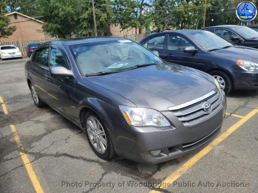 2005 Toyota Avalon Limited