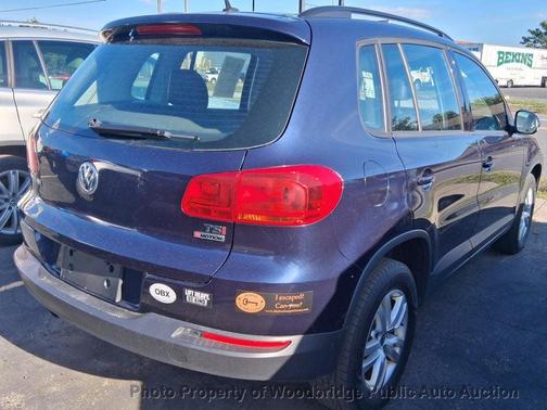 Night Blue Metallic 2016 Volkswagen Tiguan 2.0T S 4MOTION