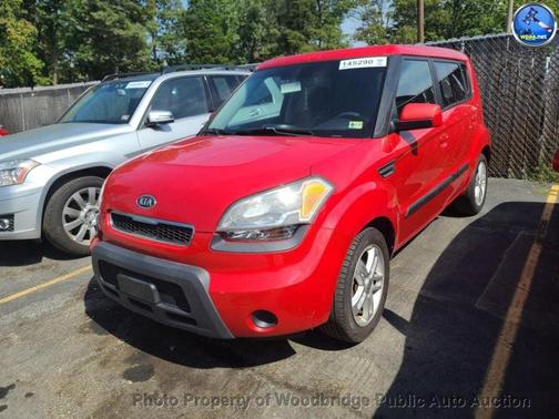 2010 Kia Soul +