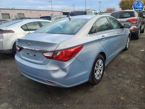 2011 Hyundai SONATA GLS
