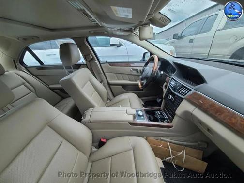 2012 Mercedes-Benz E-Class 4MATIC