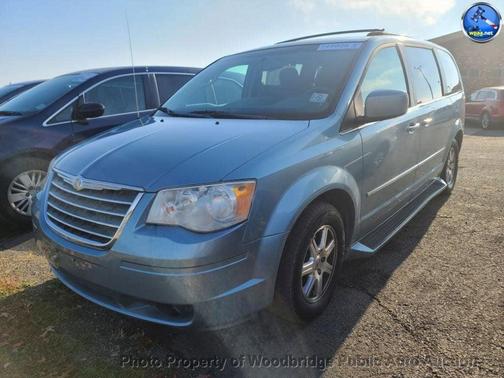 2009 Chrysler Town & Country Touring
