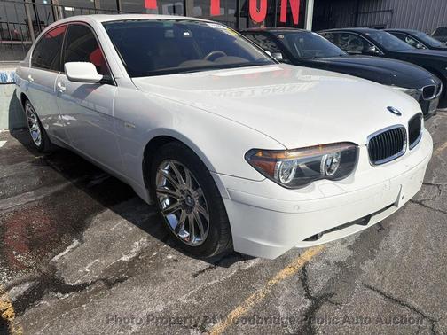 2002 BMW 745 745i