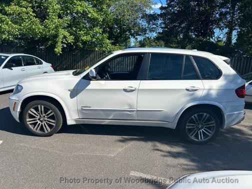 Alpine White 2013 BMW X5 xDrive35i