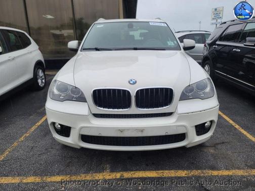 Alpine White 2013 BMW X5 xDrive35i