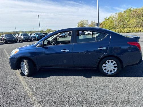 2014 Nissan Versa 1.6 SV