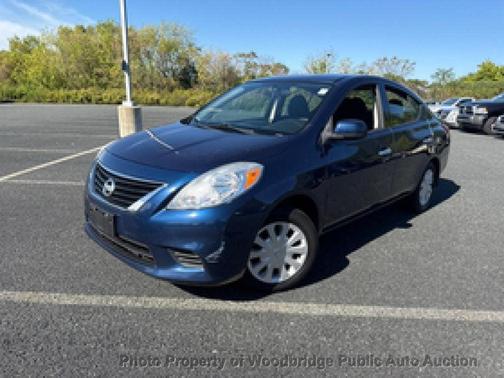 2014 Nissan Versa 1.6 SV