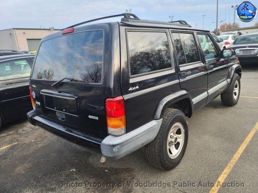 2000 Jeep Cherokee Sport 4WD
