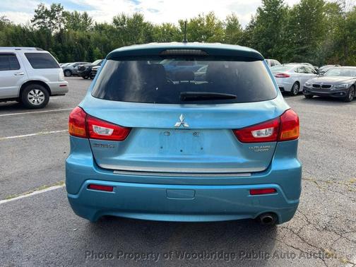 2011 Mitsubishi Outlander Sport SE