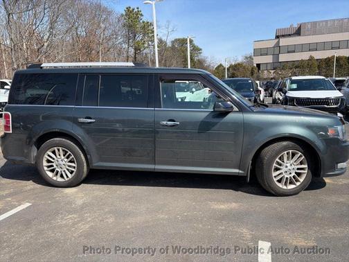 Green 2015 Ford Flex SEL