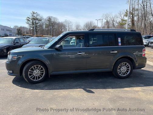 Green 2015 Ford Flex SEL