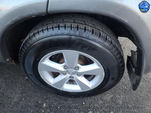 2004 Toyota RAV4 Base