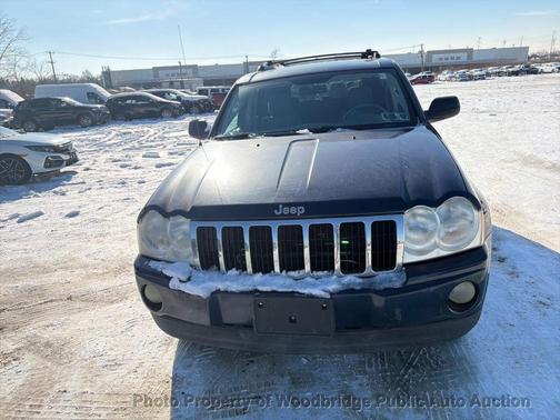 2006 Jeep Grand Cherokee Laredo