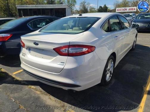 2015 Ford Fusion SE