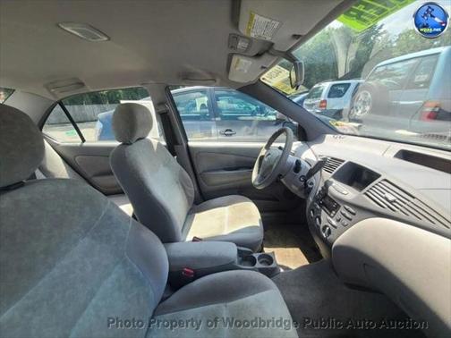 2003 Toyota Prius Base