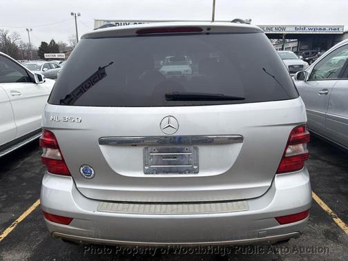 2010 Mercedes-Benz M-Class ML 350 RWD 4dr ML350