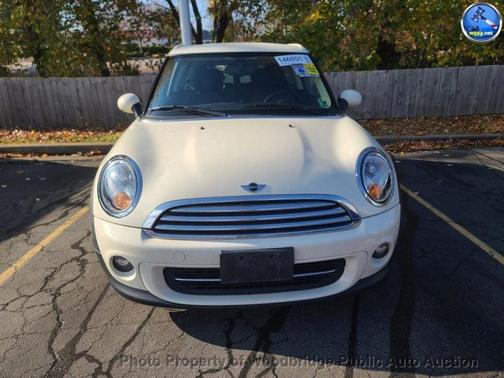 2012 MINI Cooper Clubman Base