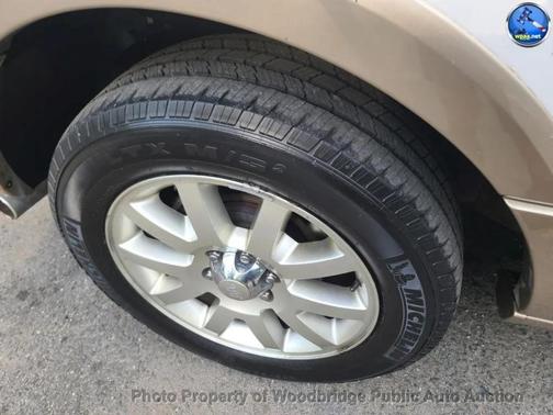 White Platinum Metallic Tri-Coat 2011 Ford Expedition EL King Ranch