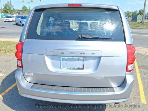 Billet Silver Metallic Clearcoat 2015 Dodge Grand Caravan AVP/SE