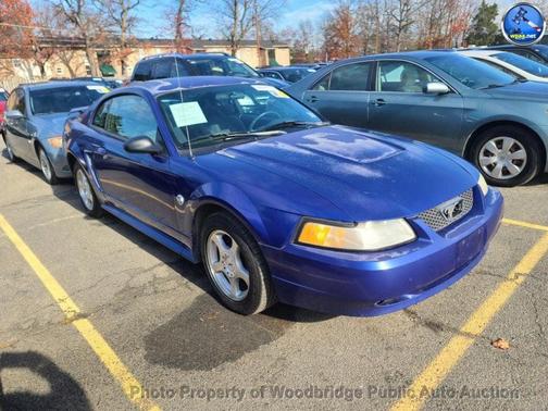 2004 Ford Mustang Base