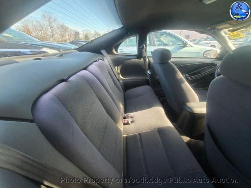 2004 Ford Mustang Base