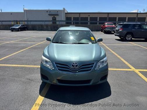 2010 Toyota Camry LE