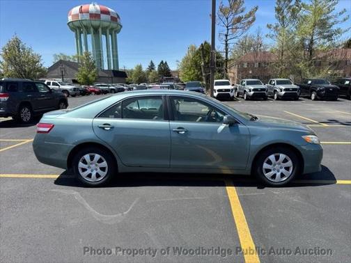 2010 Toyota Camry LE