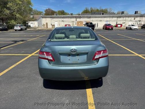 2010 Toyota Camry LE