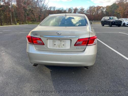 2011 Lexus ES 350 Base