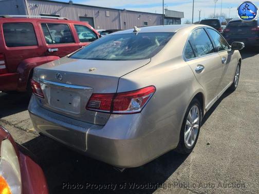 2011 Lexus ES 350 Base