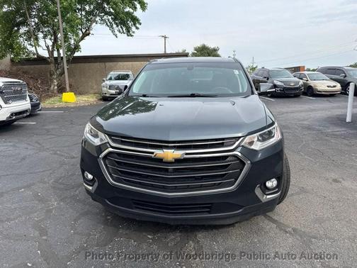 Gray 2018 Chevrolet Traverse LT Cloth