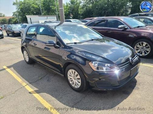 2015 Volkswagen Golf Launch Edition 2-Door