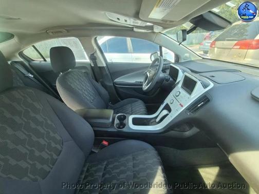 2013 Chevrolet Volt Base