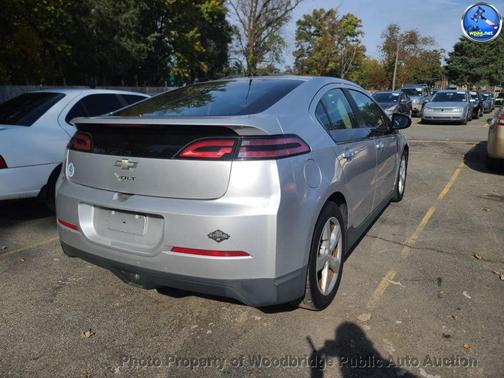 2013 Chevrolet Volt Base