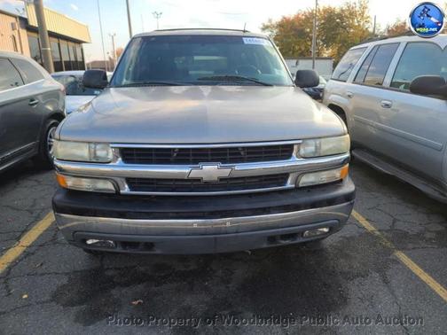 2002 Chevrolet Suburban 1500 LS