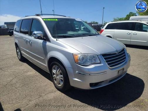 2009 Chrysler Town & Country Limited