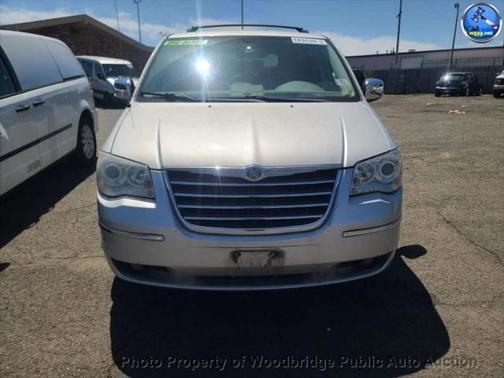 2009 Chrysler Town & Country Limited