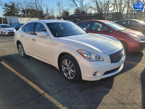 Moonlight White 2013 INFINITI M37x Base