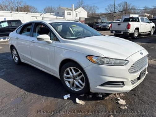 2013 Ford Fusion SE