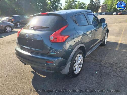 Gun Metallic 2012 Nissan Juke SV