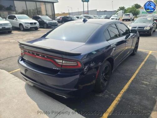 2015 Dodge Charger SXT