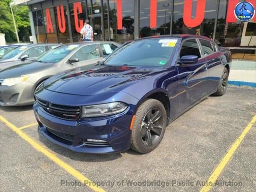 2015 Dodge Charger SXT