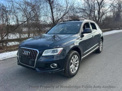 Black 2014 Audi Q5 2.0T Premium Plus
