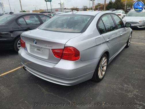 2011 BMW 328 328i