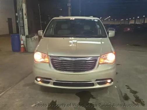 2015 Chrysler Town & Country Touring