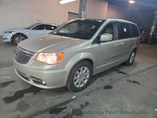 2015 Chrysler Town & Country Touring