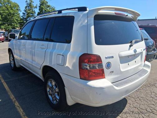 White 2007 Toyota Highlander Base